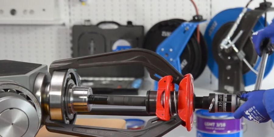 Bearing Puller use